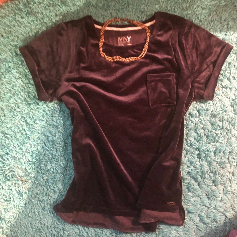 Soft velvet crew neck shirt